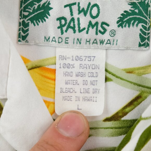 Two Palms Mens Hawaiian Shirt Large Rayon Button Up White Tropical Vacation - Picture 3 of 5